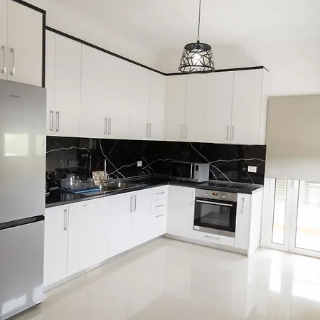 Apartamento Lalzit Hills Draç