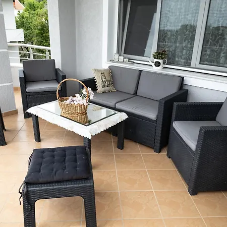 Lalzit Hills Apartamento